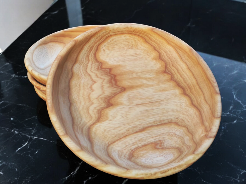 Assiette enfant en bois de frêne - 20 cm