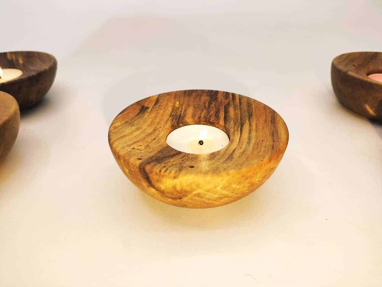 bougeoir-noyer-art-maison-tournage-sur-bois