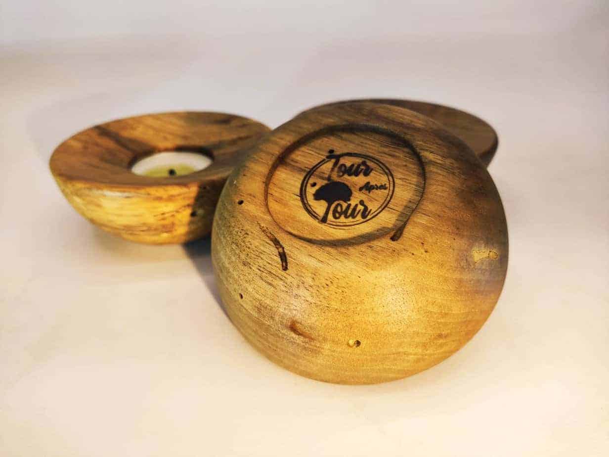 bougeoir-noyer-art-maison-tournage-sur-bois-derrière