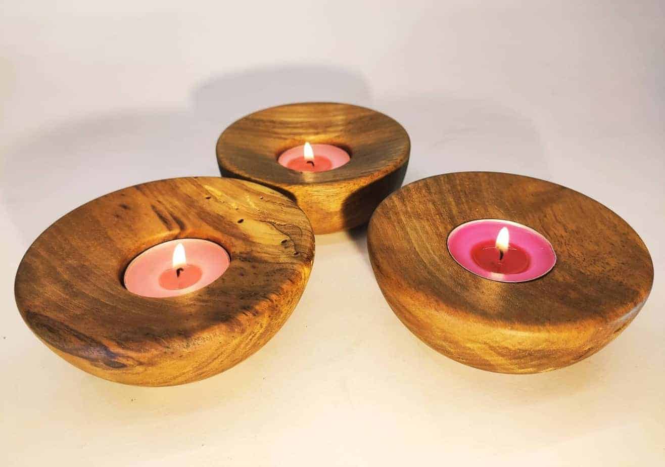 bougeoir-noyer-art-maison-tournage-sur-bois-tryo