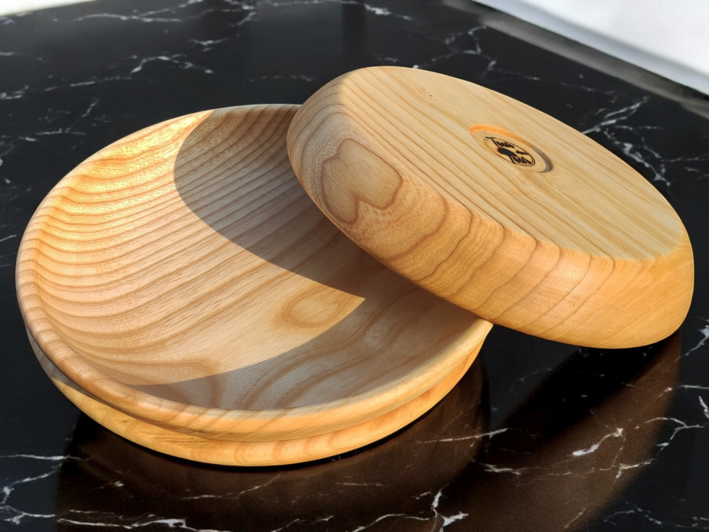 Assiette creuse en bois de frêne - 23 cm